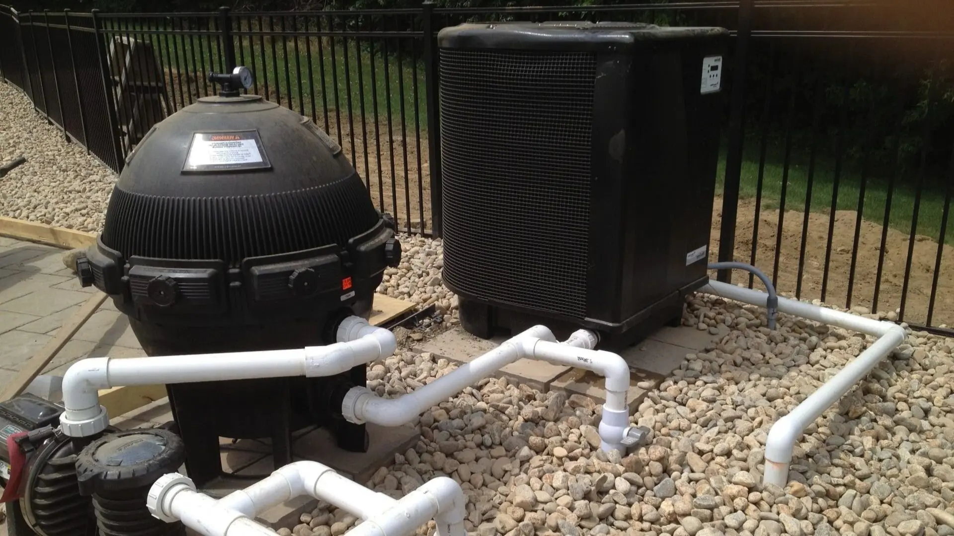 8 Tips for Choosing the Best Pool Water Heater for Your Needs